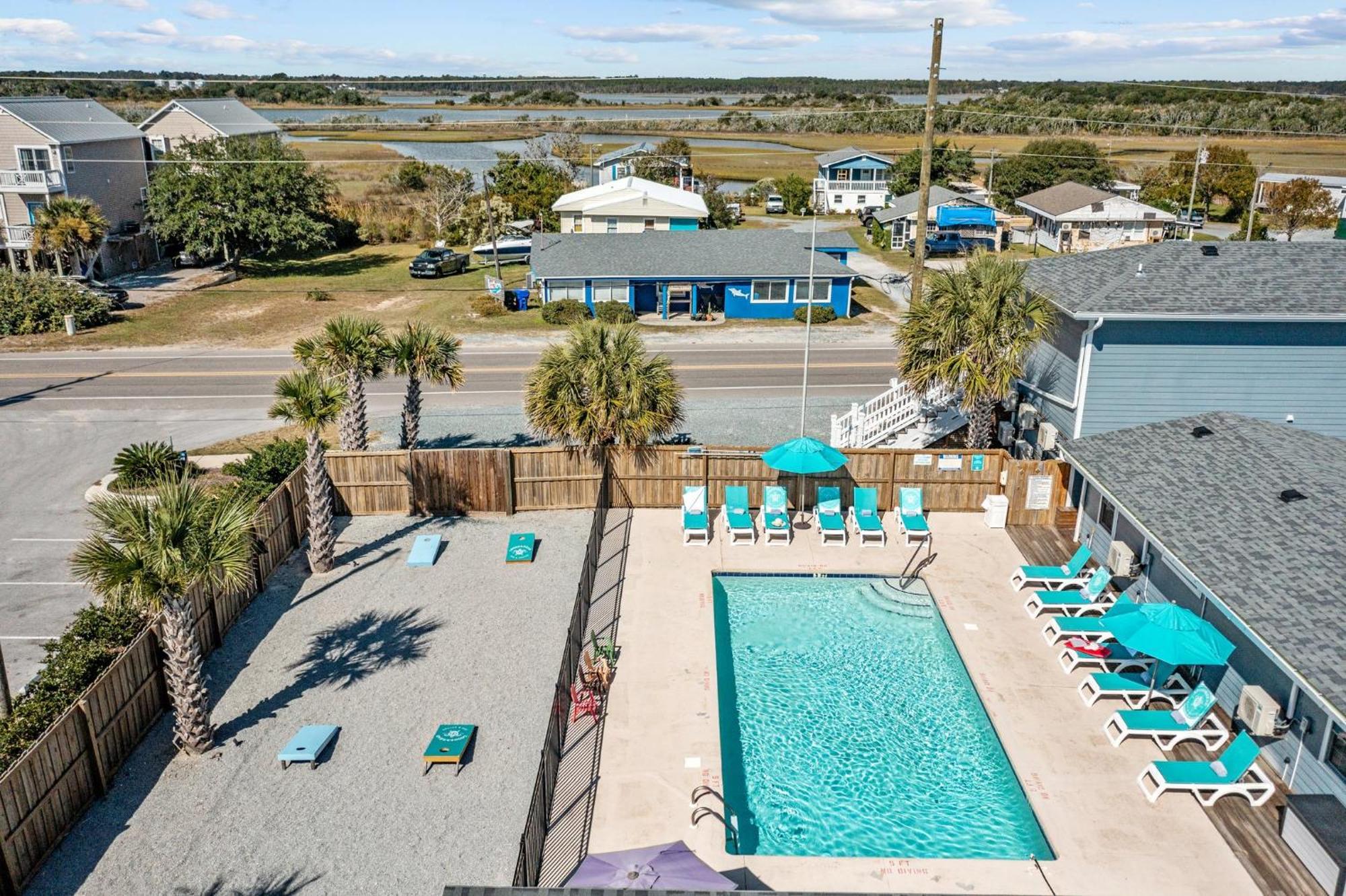 Loggerhead Inn And Suites Surf City Exterior photo