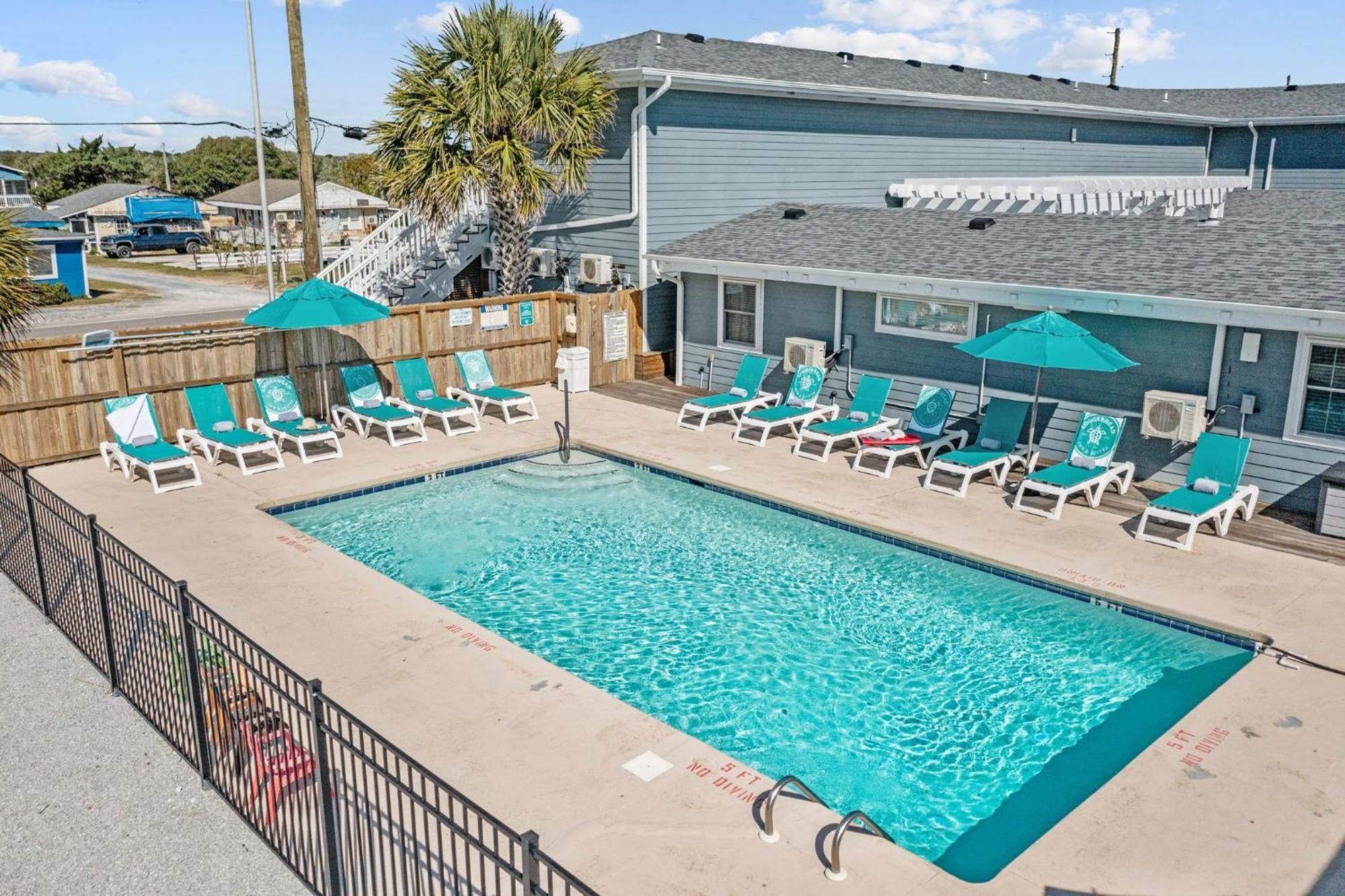 Loggerhead Inn And Suites Surf City Exterior photo